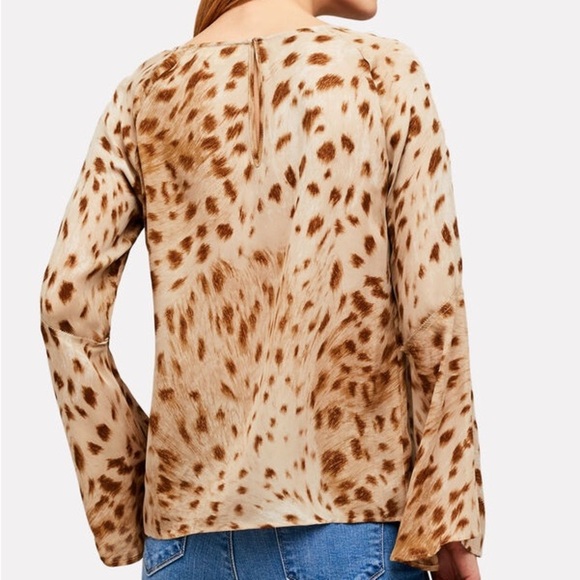 L’Agence Dylan Cheetah Printed Silk Blouse - Picture 3 of 6